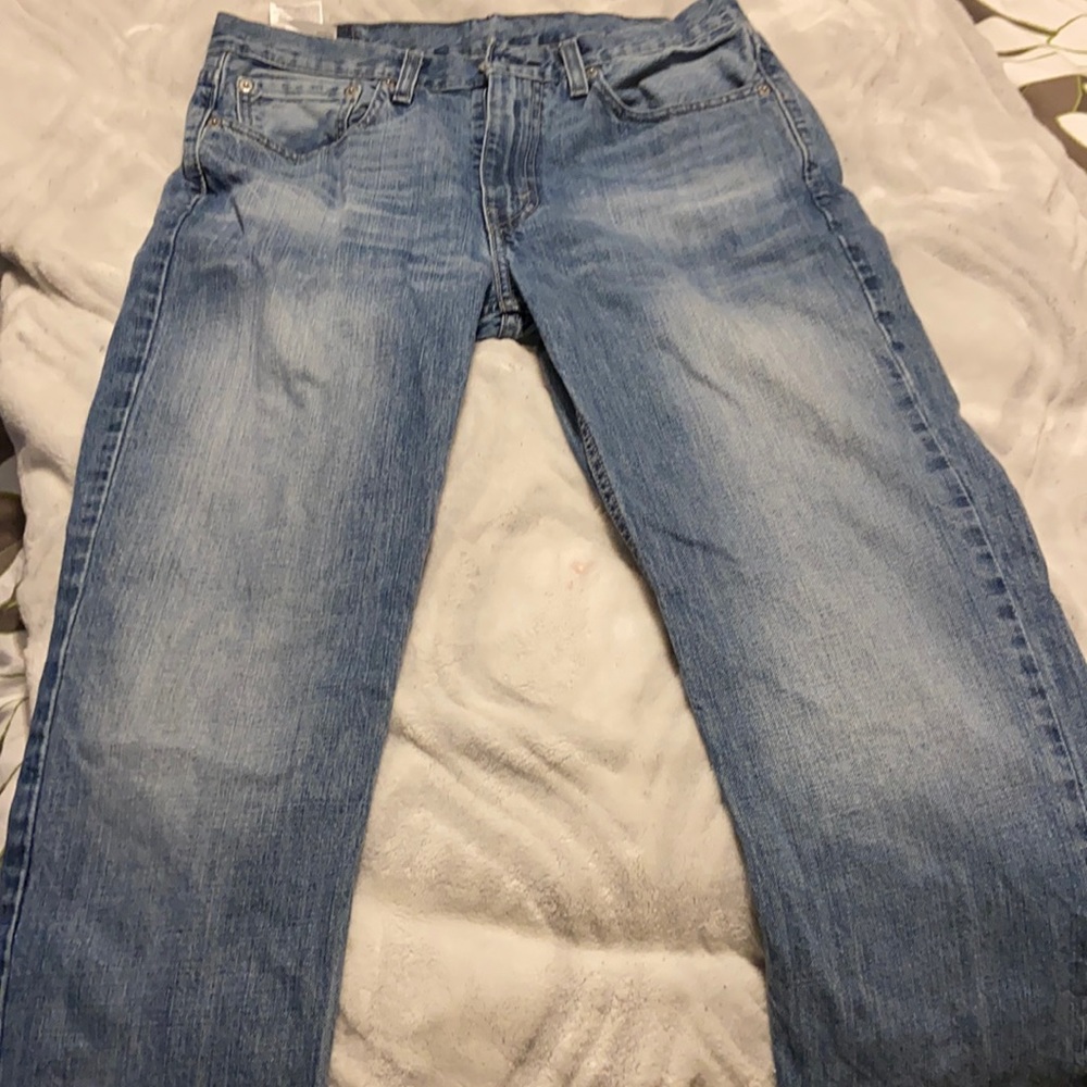Levi’s 514 jeans